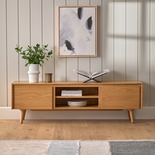 Seno 63" Low Media Unit - Oak