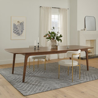 Plumas 92.5" - 112" Extendable Dining Table - Walnut
