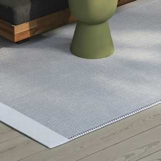 Redondo 6 x 9 Indoor/Outdoor Rug - Light Gray