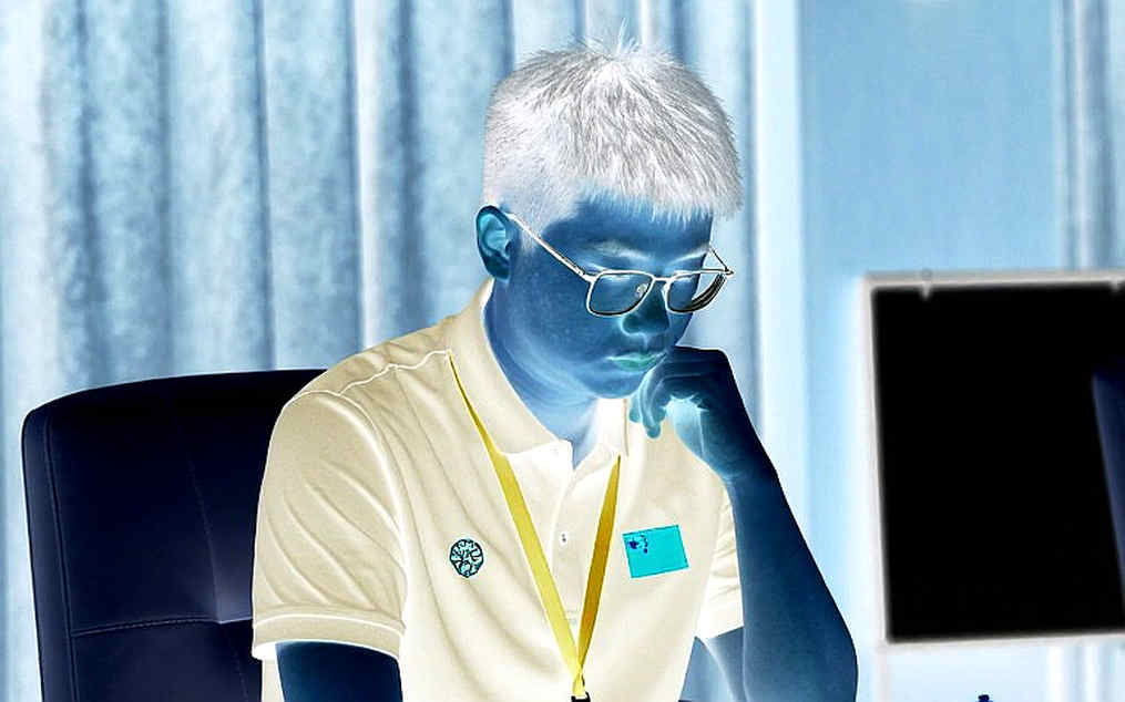 শিরোনাম যেখানে শেষ, লেখা সেখানে শুরু: সমরকন্দের অষ্টম রাউন্ড আর ষাট মিনিটের স্ক্যান্ডিনেভিয়ান