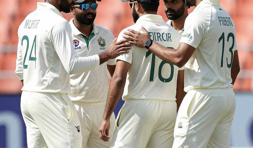 ক্রিকেটের ডেটা-অর্থনীতিতে ব্লকচেইন: যাচাইযোগ্য রেকর্ড আর অদৃশ্য শ্রমের হিসাব