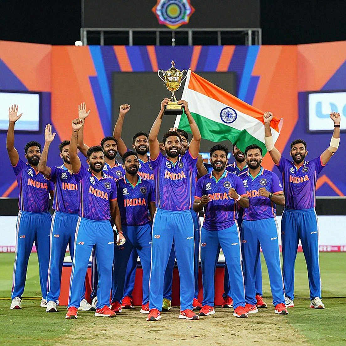শূন্য ফাইলের ব্লকচেইন: যখন ক্রিকেট অ্যানালিটিক্স নীরব থাকতে শেখে