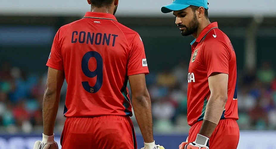 নীরব ওভারের দেশ: এশিয়ার পিচে বাংলাদেশের শৃঙ্খলা, আর ক্রয়ডনের যে বসার ঘর স্কোরের আগে জানে