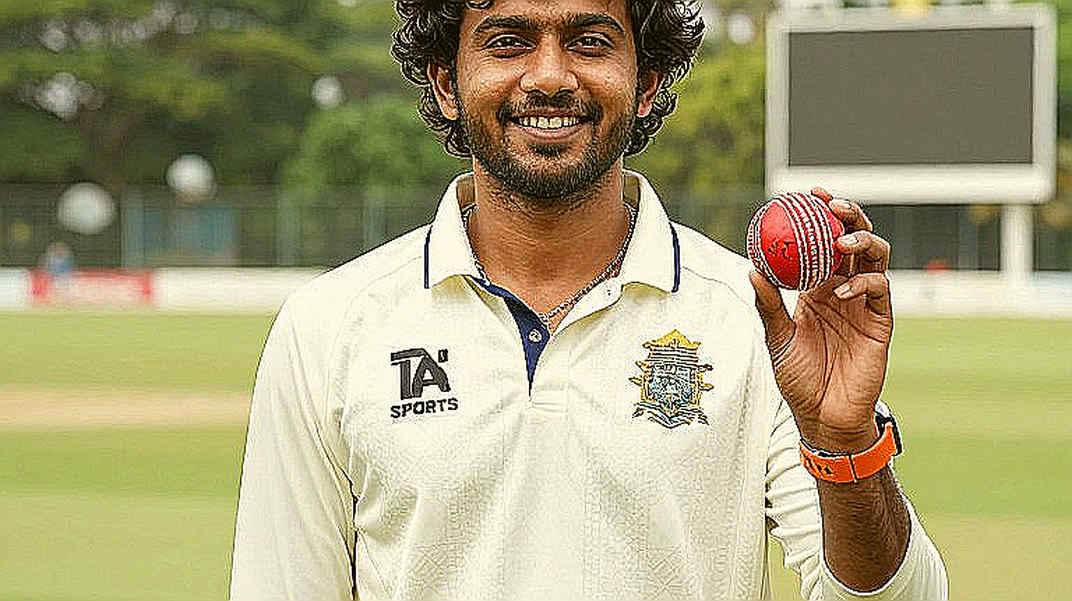 ক্রিকেটের আসল বাজার মিরপুরের অফিসে: জানুয়ারির জানালা আর একটা ক্লাব-বদলের গল্প